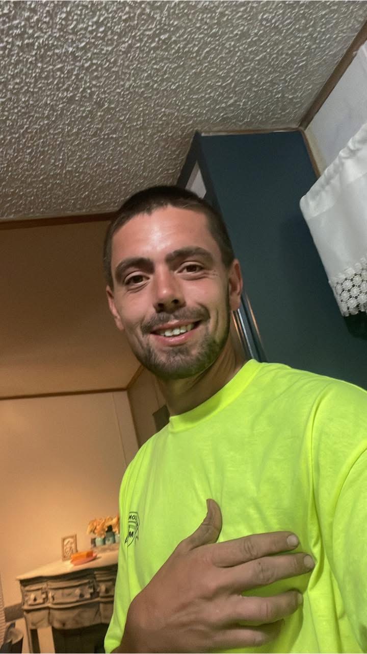 Luke Sherman Shooting, O'Fallon Missouri, Death: Robert R. Farek Charged In Connection With Fatal Shooting Of Luke Joseph Sherman Near I-64 Exit In O'Fallon, Missouri